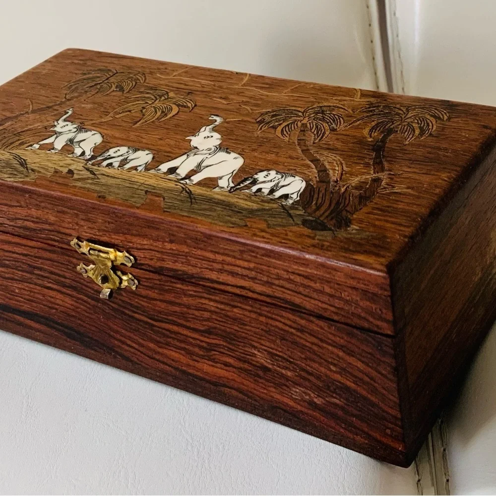 Wooden box